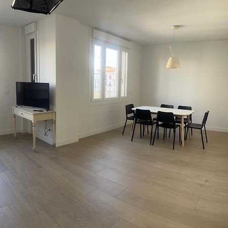 Apartaments Plaza Principe Viana Pamplona Eksteriør billede
